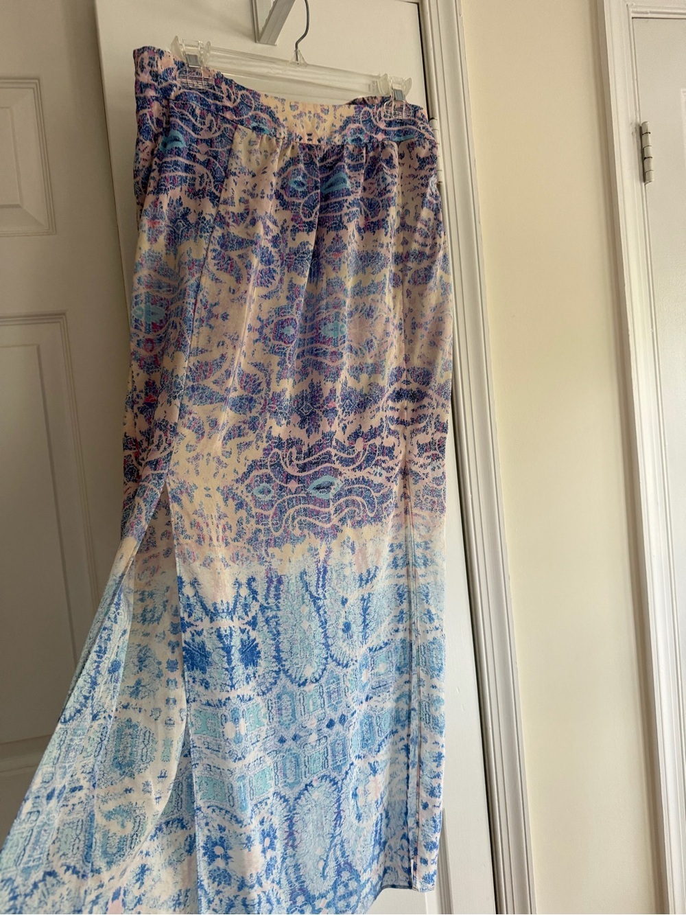Maeve Anthropologie 100% Silk Paisley Maxi Skirt Double Slit Size Small - Picture 3 of 10